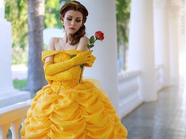 Vestido de princesa/vestido amarelo