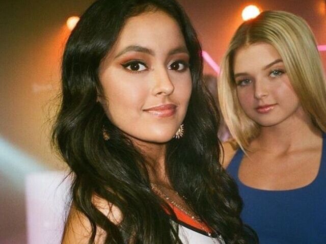 Joalin e shivani