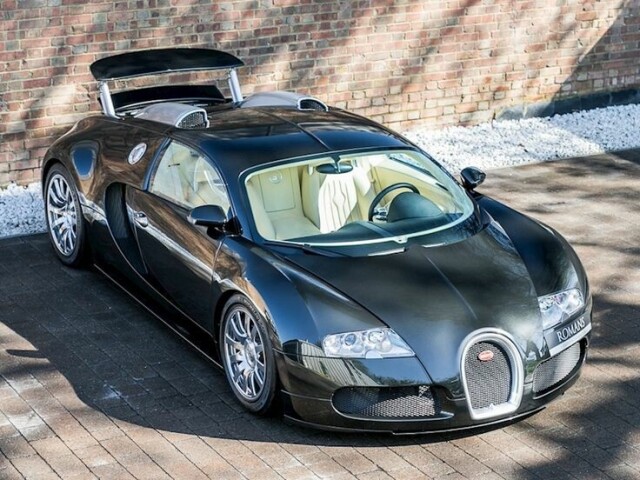 BUGATTI VEYRON