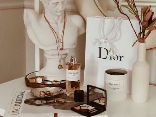 Dior