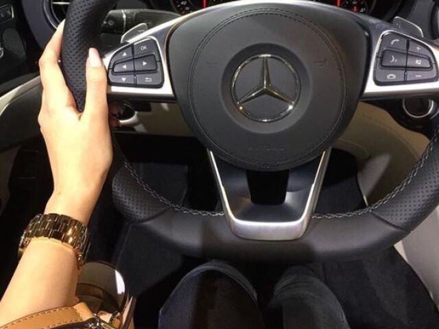 Mercedez-Benz