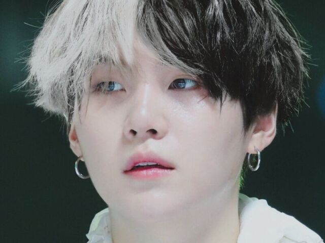 Suga ( Yoongi )