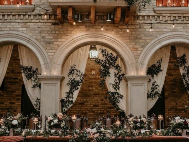 Elegante