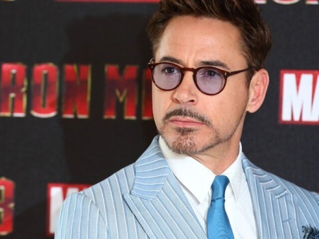 Robert Downey JR