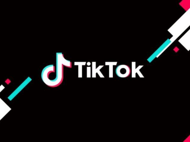 tik tok.