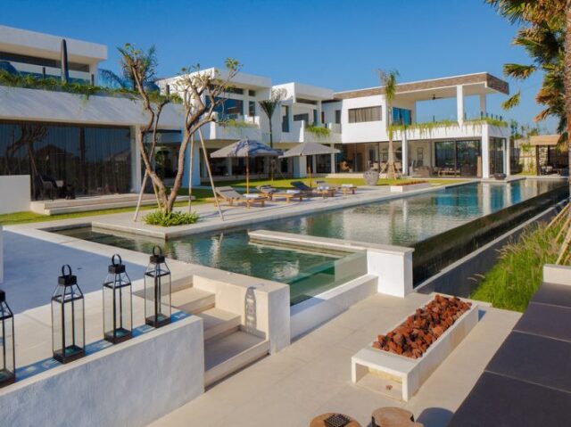 Luxuosa