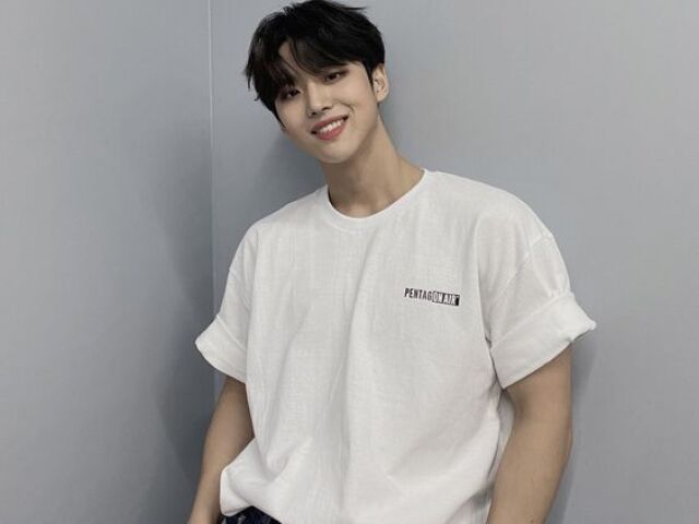 HongSeok (Pentagon)