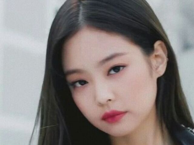 JENNIE