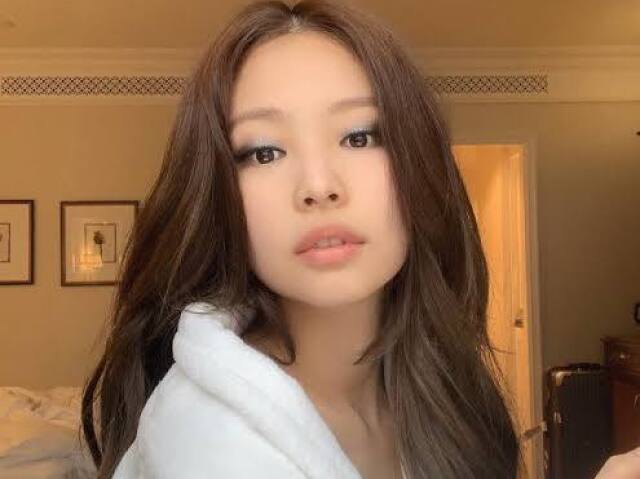 Jennie kim😍