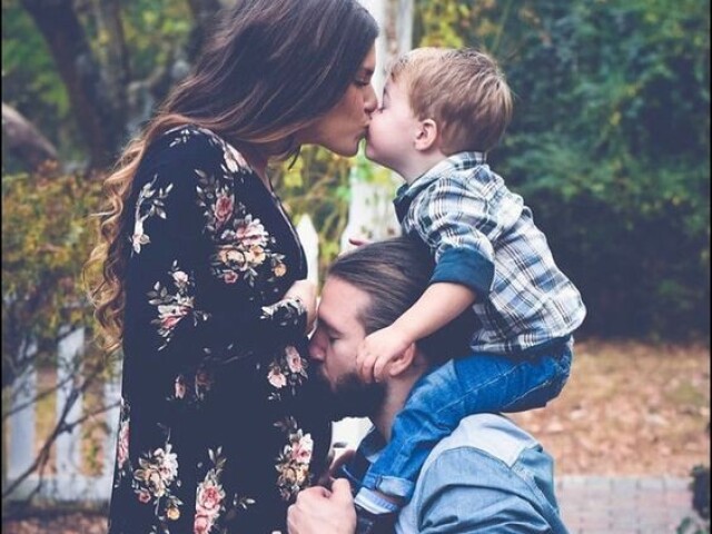 Nossa família vem aumentando vem aí mais 1 pra alegrar nossa vida
#mamaededois