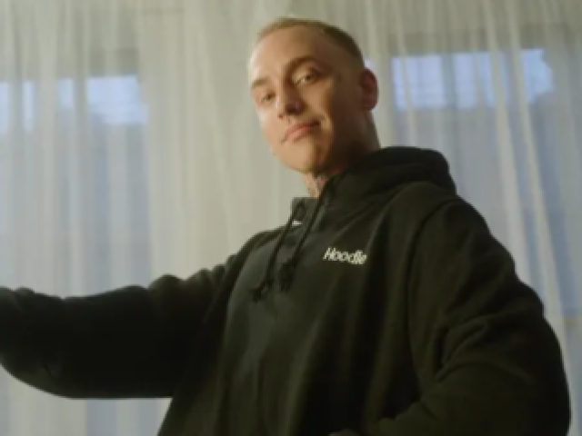 Hot Girl Bummer - BlackBear