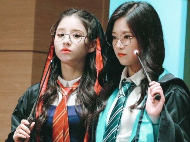 2jin
 (Heejin e Hyunjin)