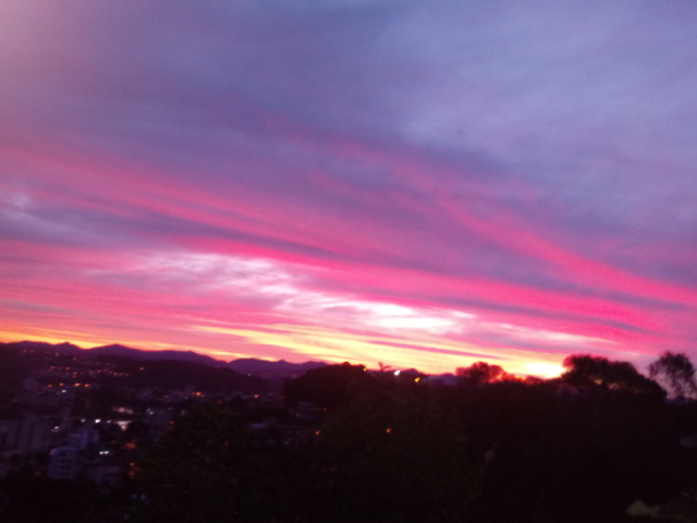 Ou começou a nevar e nasceu o natal