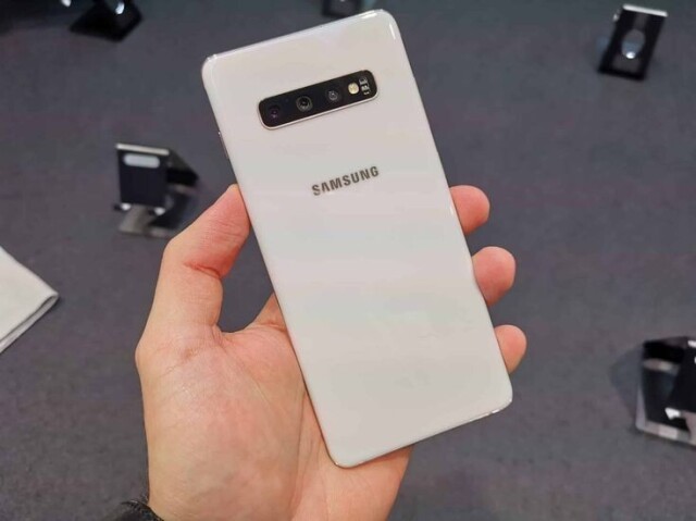 Samsung S10