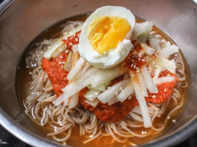 Naengmyeon