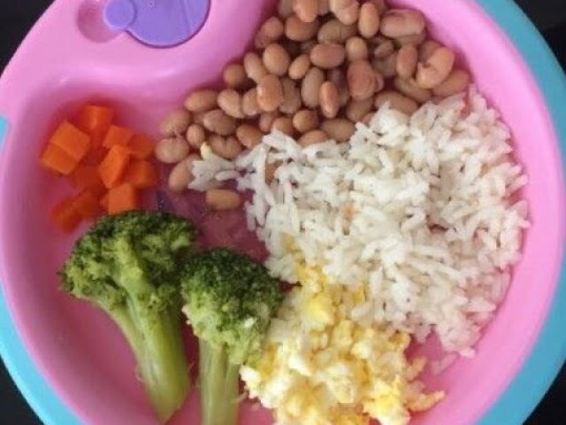 arrosinho com feijão pure de batata e legumes