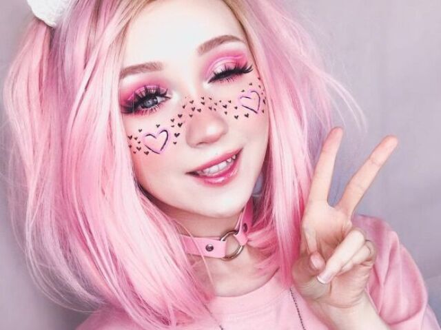 Kawaii Girl (◕‿◕)