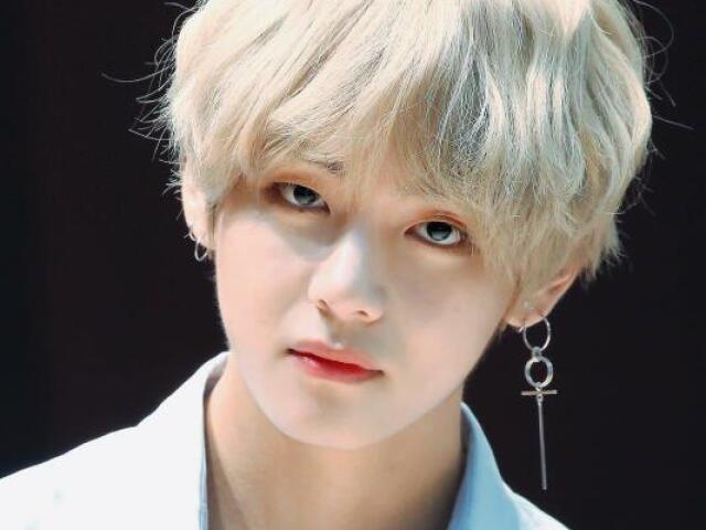 Kim Taehyung ↩