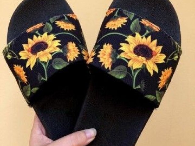 Chinelo Girassol preto