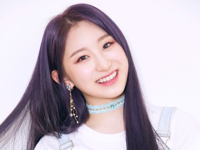 Chaeyeon (IZ*ONE)