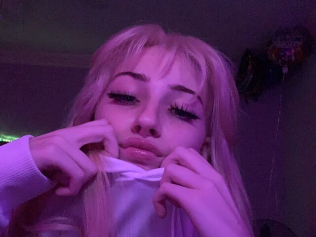 Você é mesmo uma e-girl?