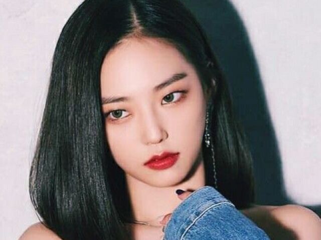 Yeeun (CLC)