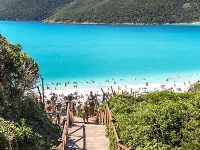 não gosto de tirar foto, prefiro tirar foto só da praia.