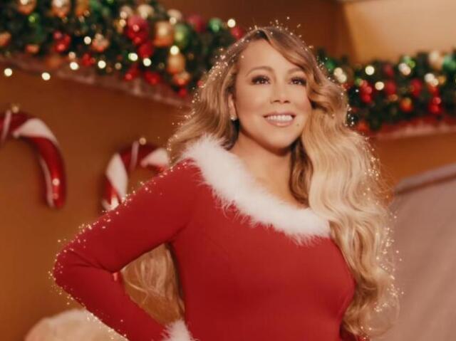 All I Want For Christmas Is You - Mariah Carey