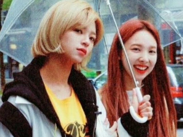 2yeon (Nayeon e Jeongyeon)