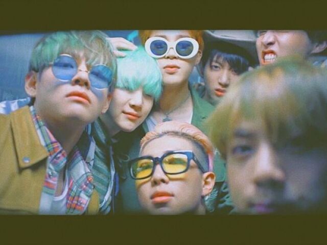 Historias criadas pelo fandom army que provavelmente em algum momento da sua vida você acreditou