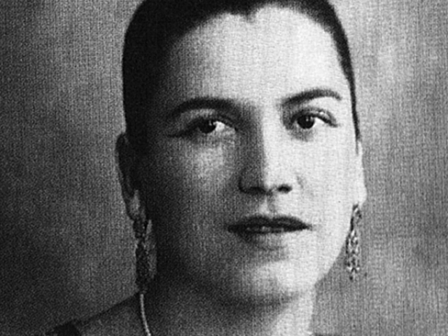 Tarsila do Amaral.