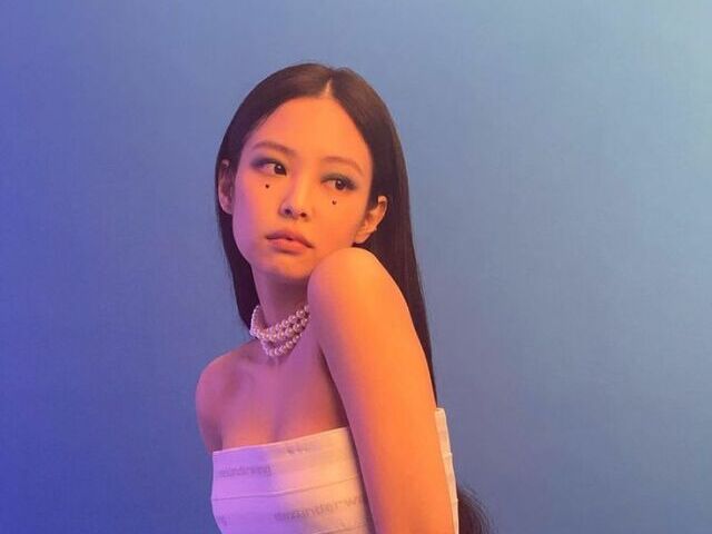 Jennie(BLACKPINK)