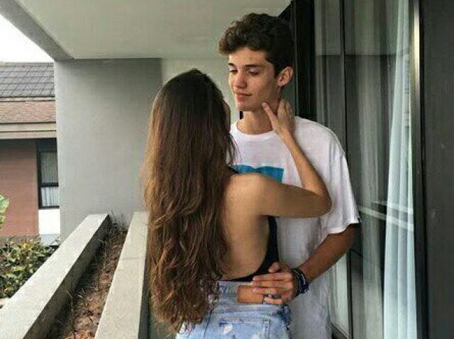 Meu amor vc e perfeito vc me faz feliz cada dia mais eu me apaixono por você meu bebe