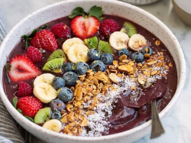 Açaí com frutas