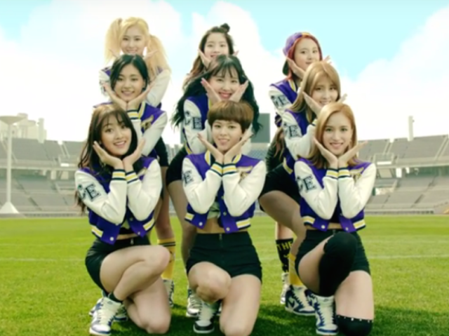 Cheer up - TWICE