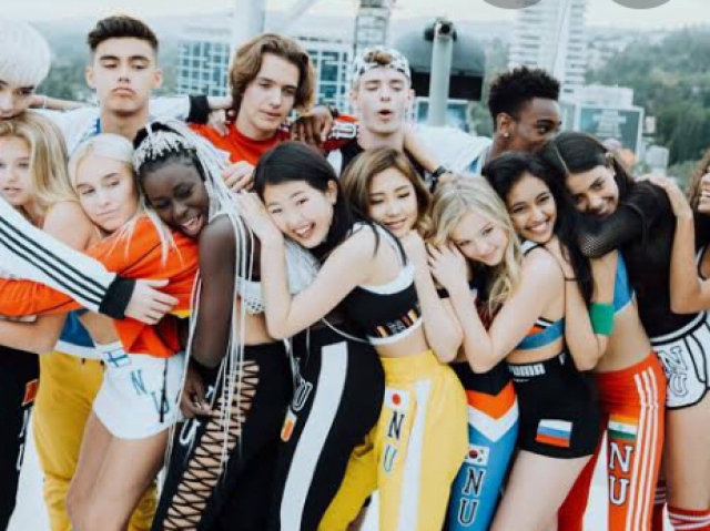 Quem você seria do Now United?🦋🌈