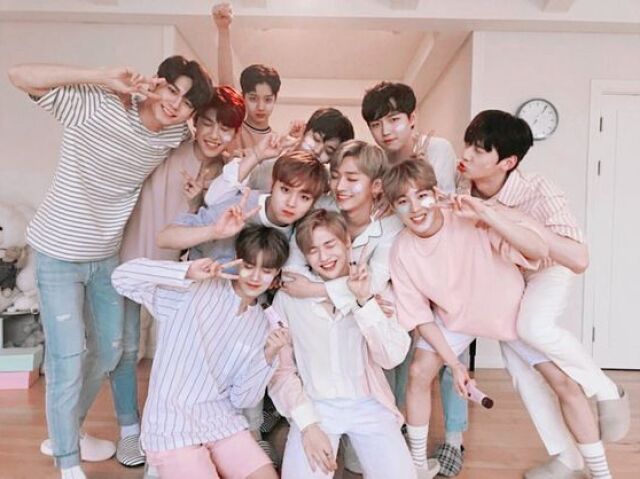 WANNA ONE