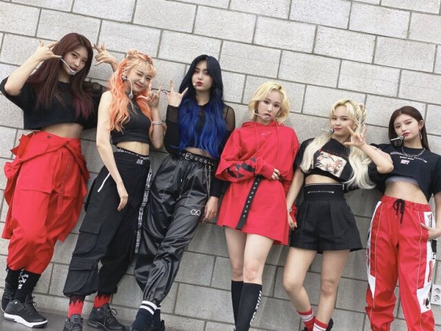 •Vou tentar adivinhar sua bias no Everglow•