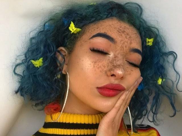 Aesthetic-girl