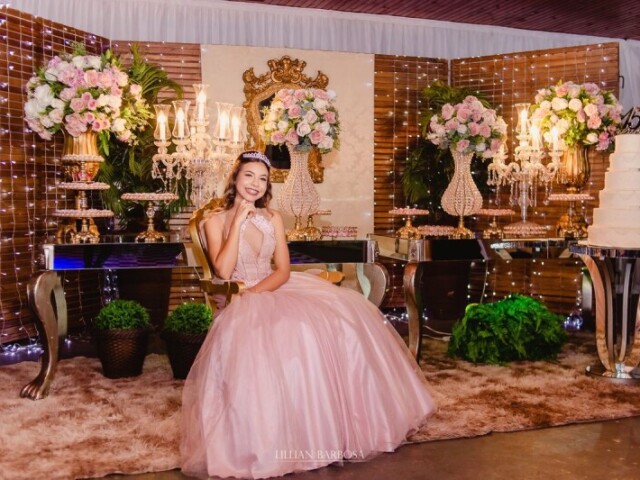 💎 • festa rosa e dourado