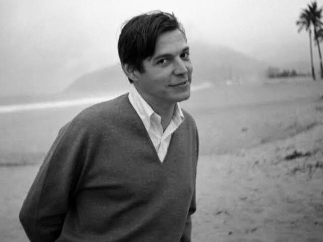 tom jobim