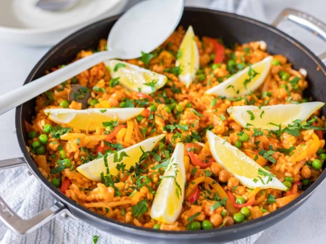 Paella.