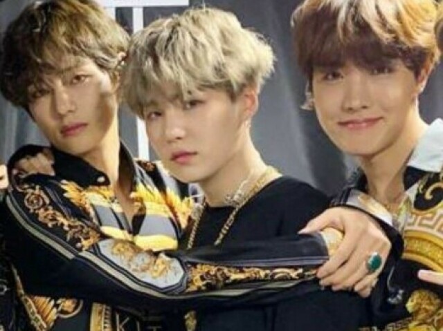 Taehyung
Jhope
Yoongi