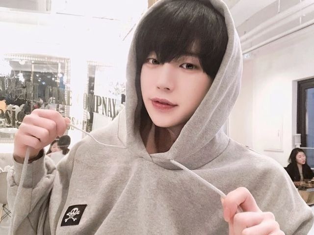 Como seria seu namorado coreano?