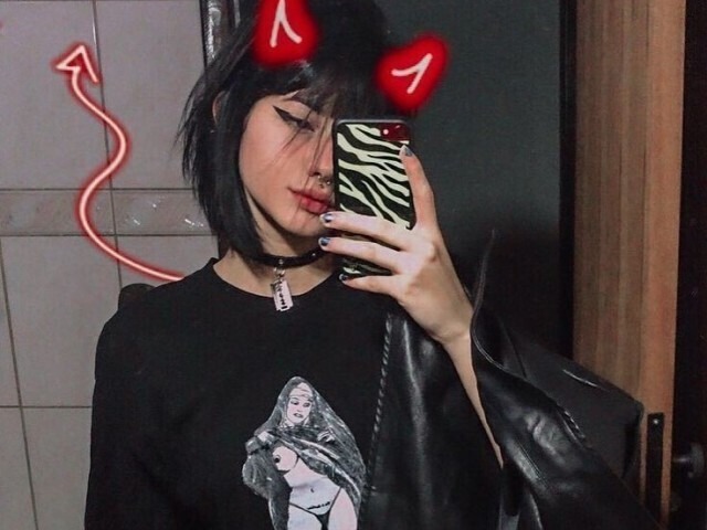 Burguesa e-girl 🍒
