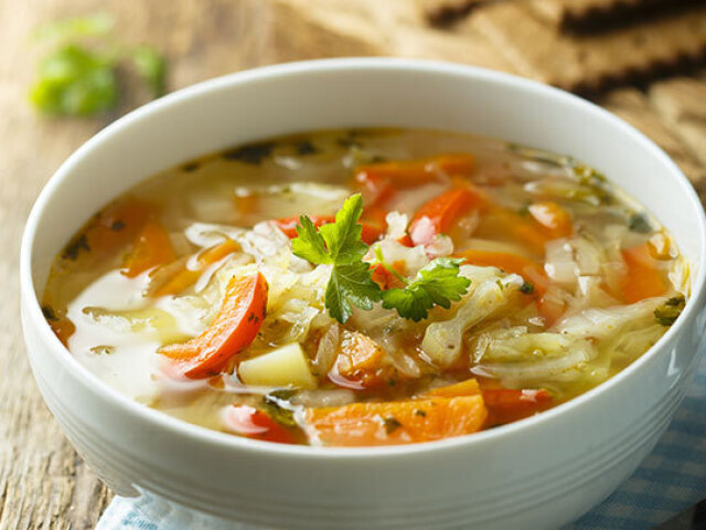 Sopas leves, de legumes e vegetais