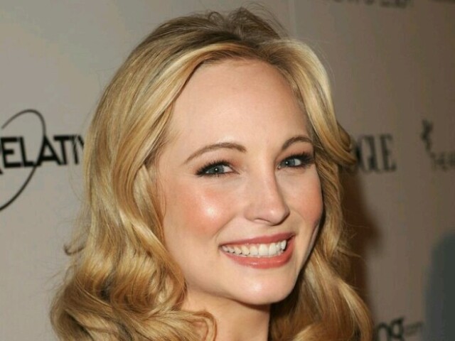 Você seria Caroline forbes!