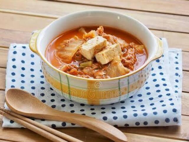 Kimchi Jjigae (guisado).