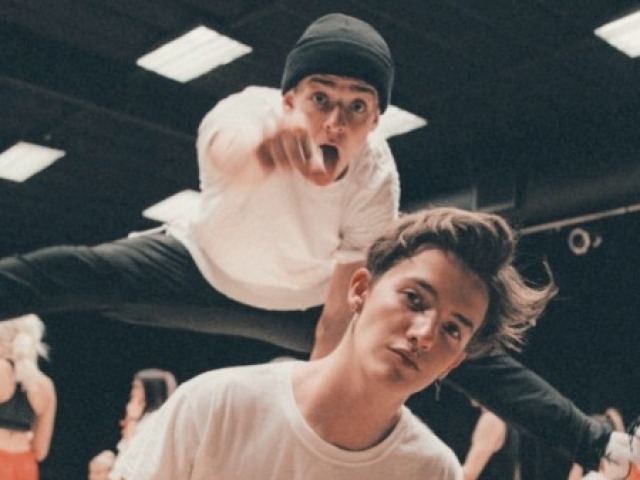 Nosh~