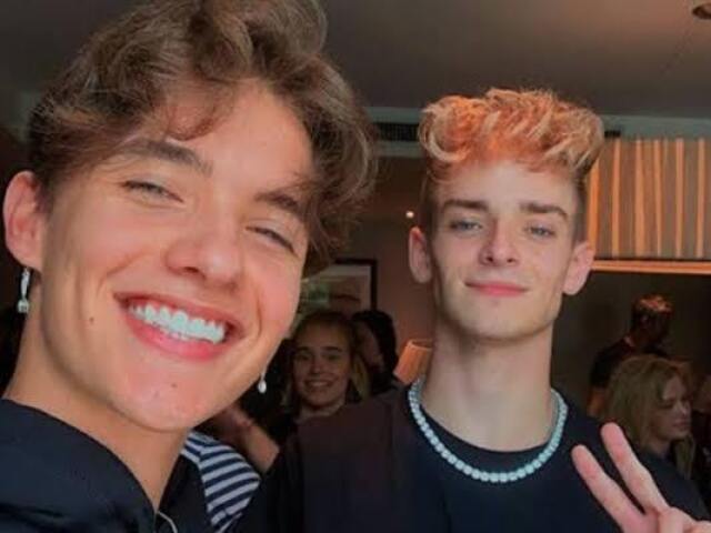 Noah e josh